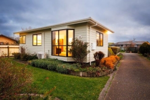 26 Peppertree Glade (Night)-1
