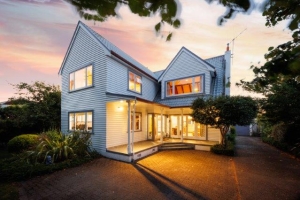 518 Ruahine Street-4