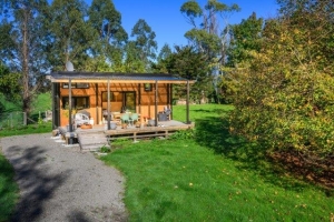 914 Napier Road-22